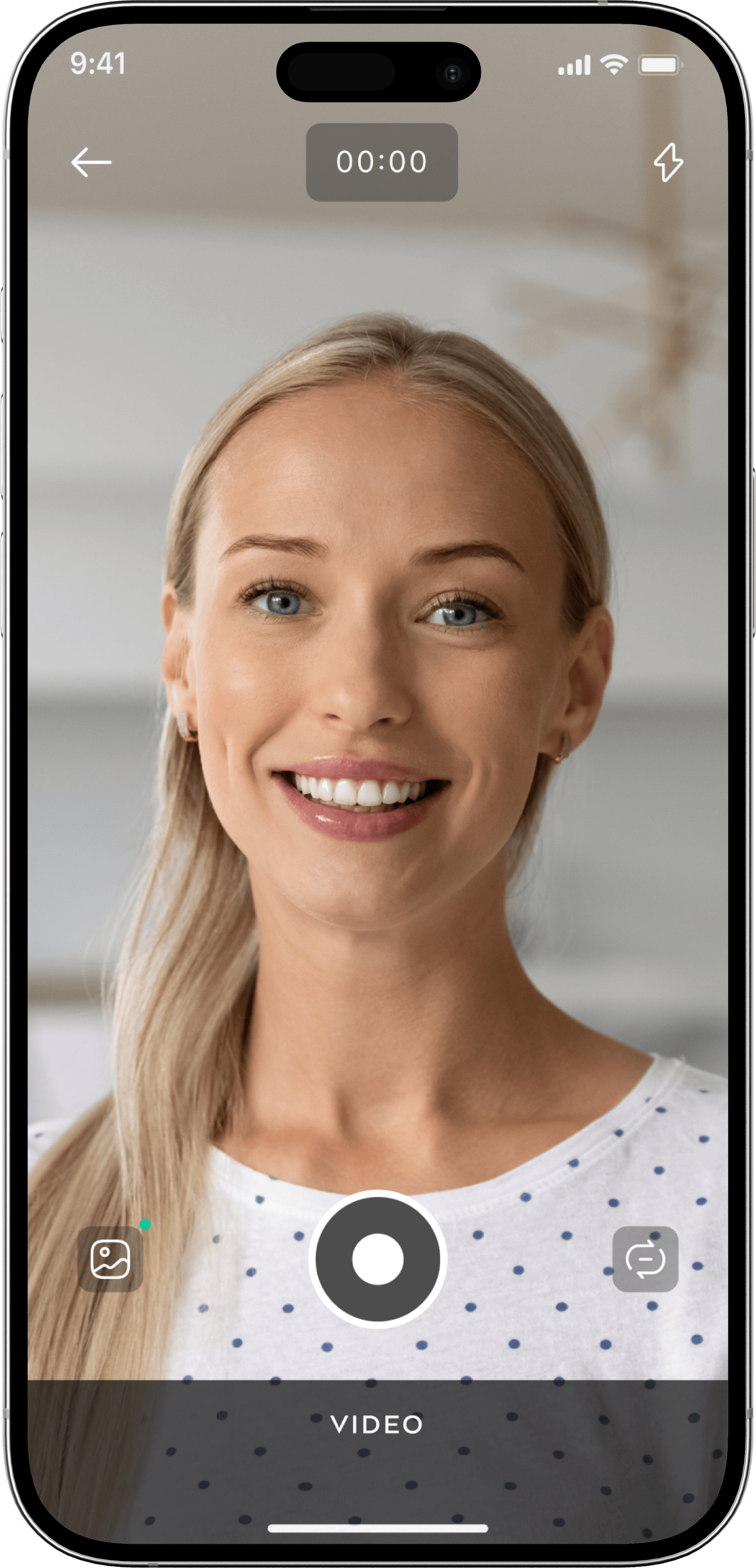 Woman recording a video message in the Membrance app